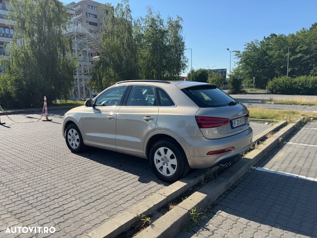 Audi Q3 2.0 TDI Quattro S-Tronic - 2
