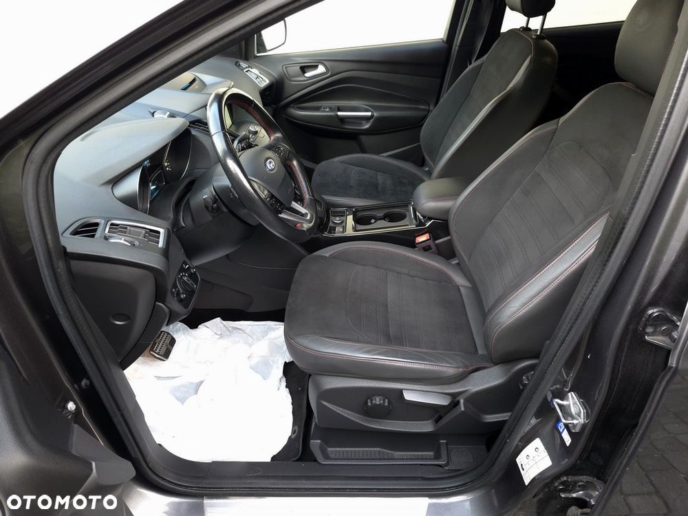 Ford Kuga 2.0 TDCi AWD Titanium - 7