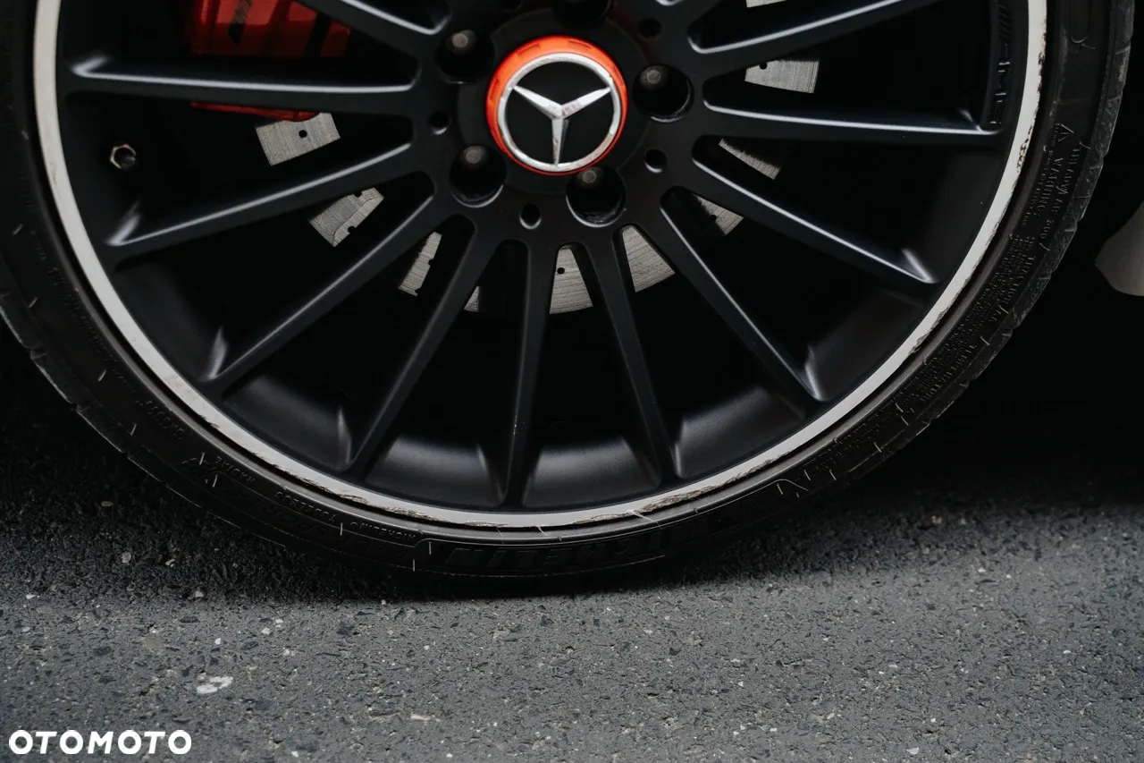 Mercedes-Benz CLA 45 AMG 4-Matic - 23