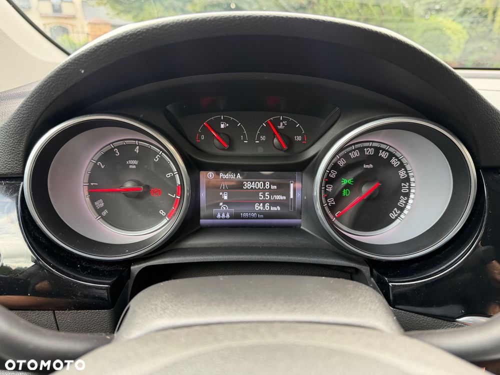 Opel Astra 1.4 Turbo Innovation - 28