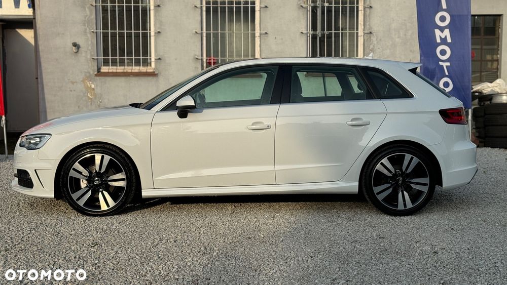 Audi A3 Sportback 2.0 TDI (clean diesel) S line Sportpaket - 17