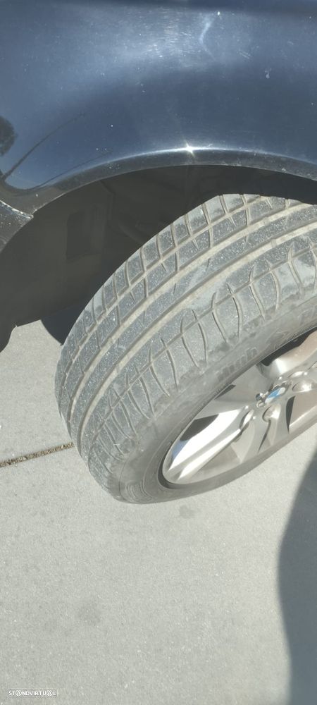 BMW 320 d Touring - 6