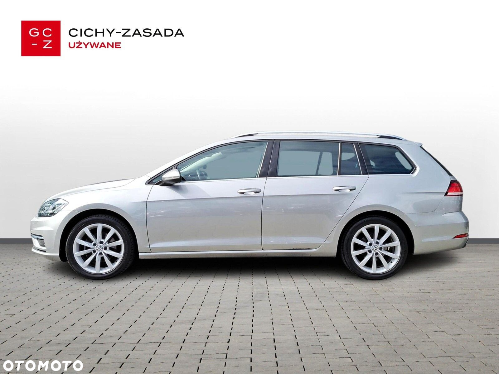 Volkswagen Golf - 6