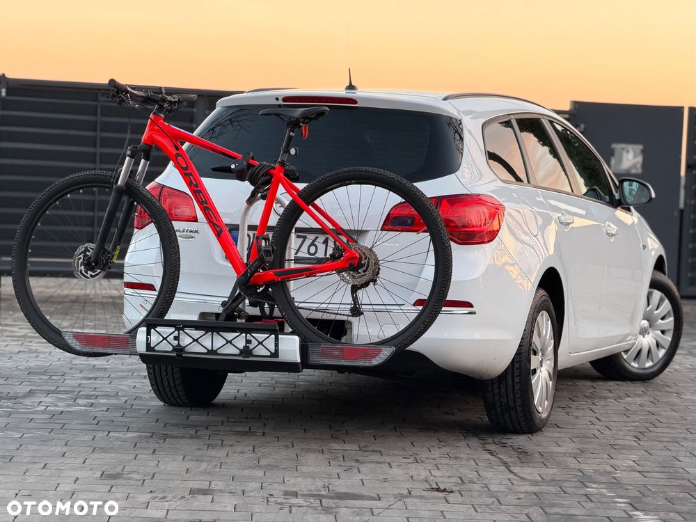 Opel Astra 1.4 T Cosmo - 8