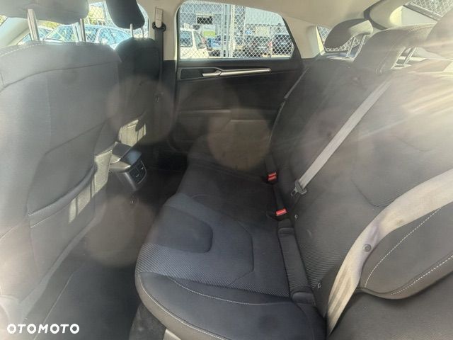 Ford Mondeo - 3