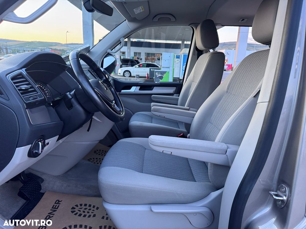 Volkswagen Multivan - 21