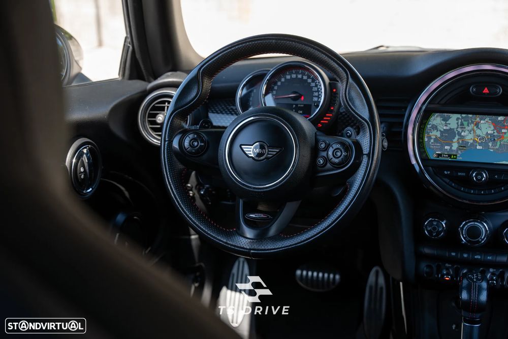 MINI 3 Portas John Cooper Works Aut. - 21
