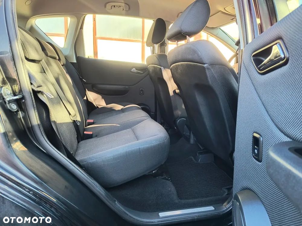 Mercedes-Benz Klasa A 150 BlueEFFICIENCY Elegance - 18