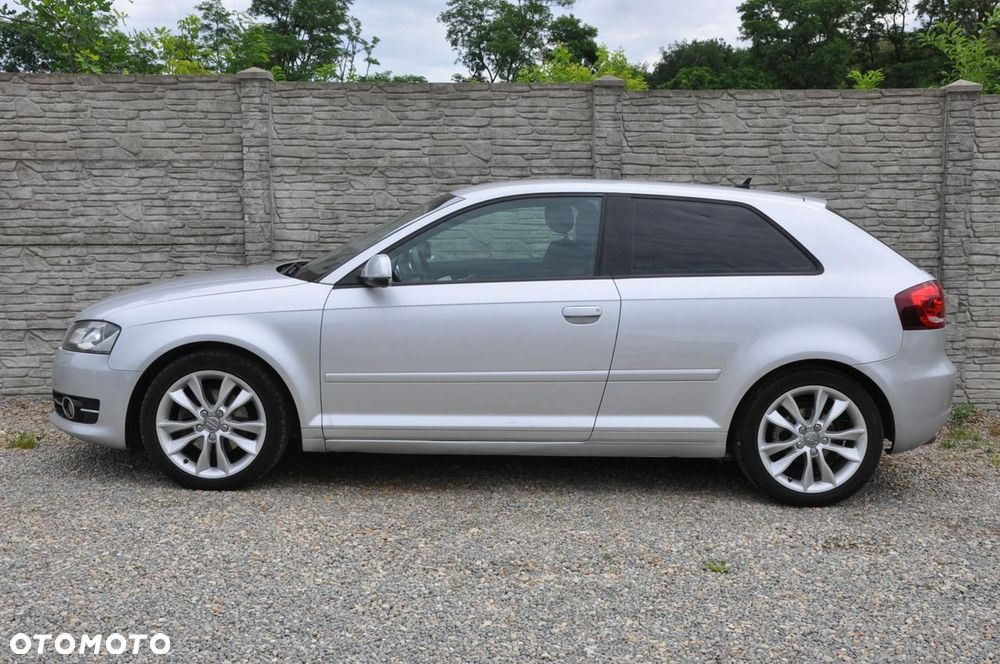 Audi A3 3-drzwiowe 2.0 TDI S Line Sportpaket plus - 2