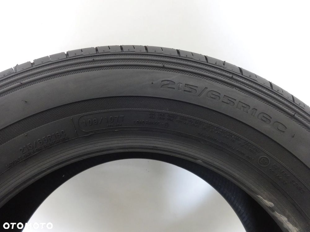 215/65/16C Avon AV12 - 5