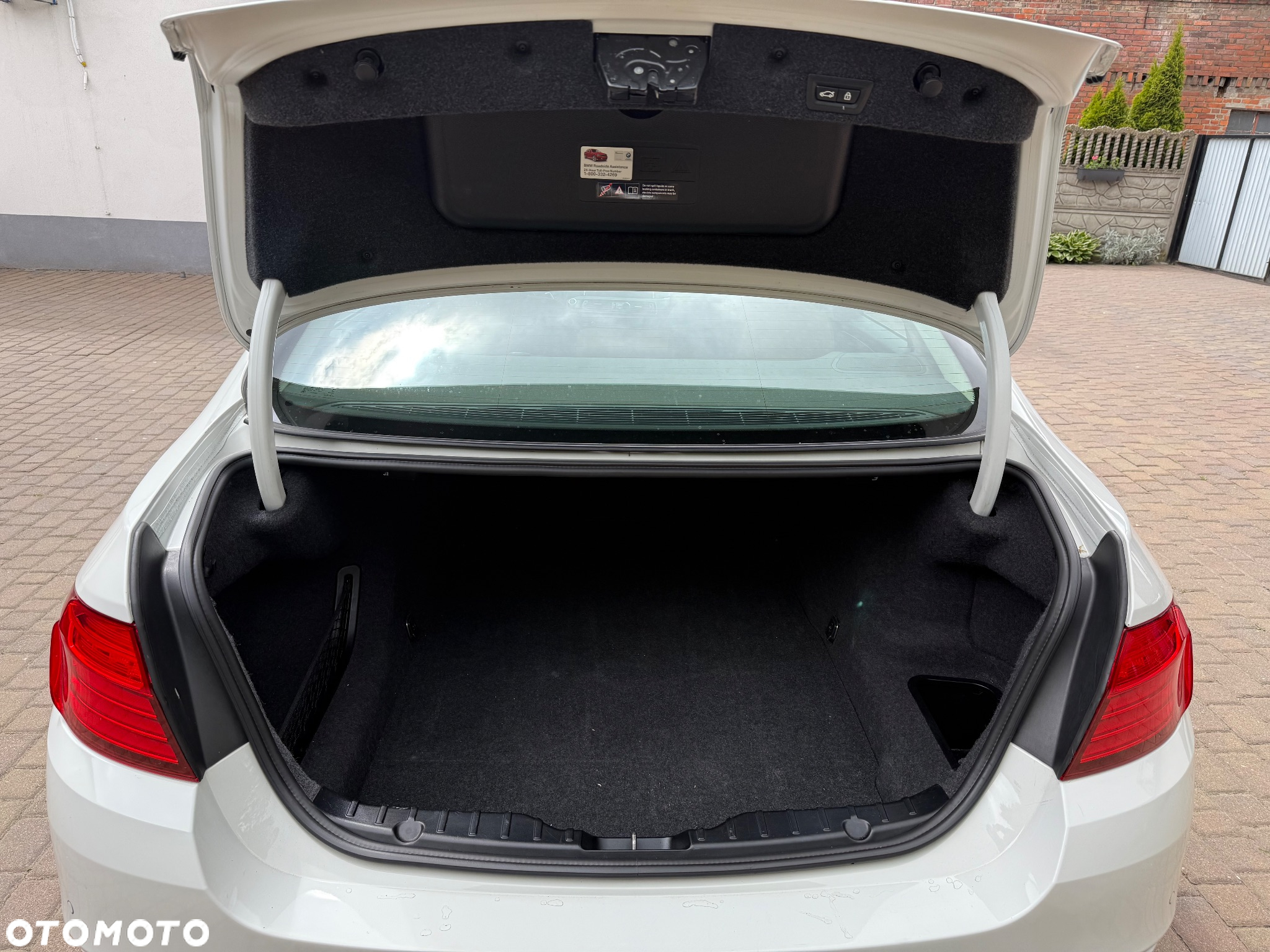 BMW Seria 5 528i xDrive - 18