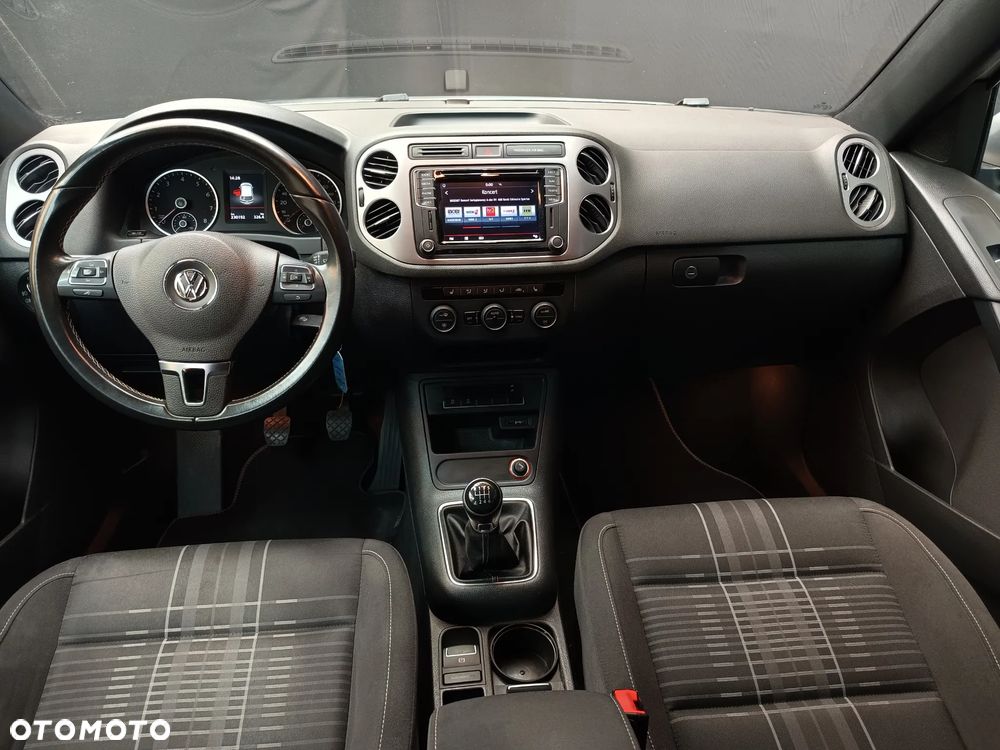 Volkswagen Tiguan - 6