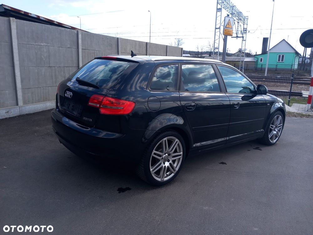 Audi A3 Sportback - 5