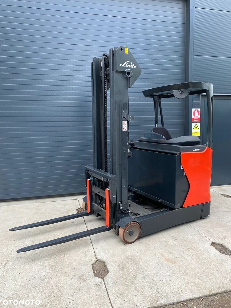 Linde R16 Reach truck wózek wysokiego składowania NOWA bateria - 4