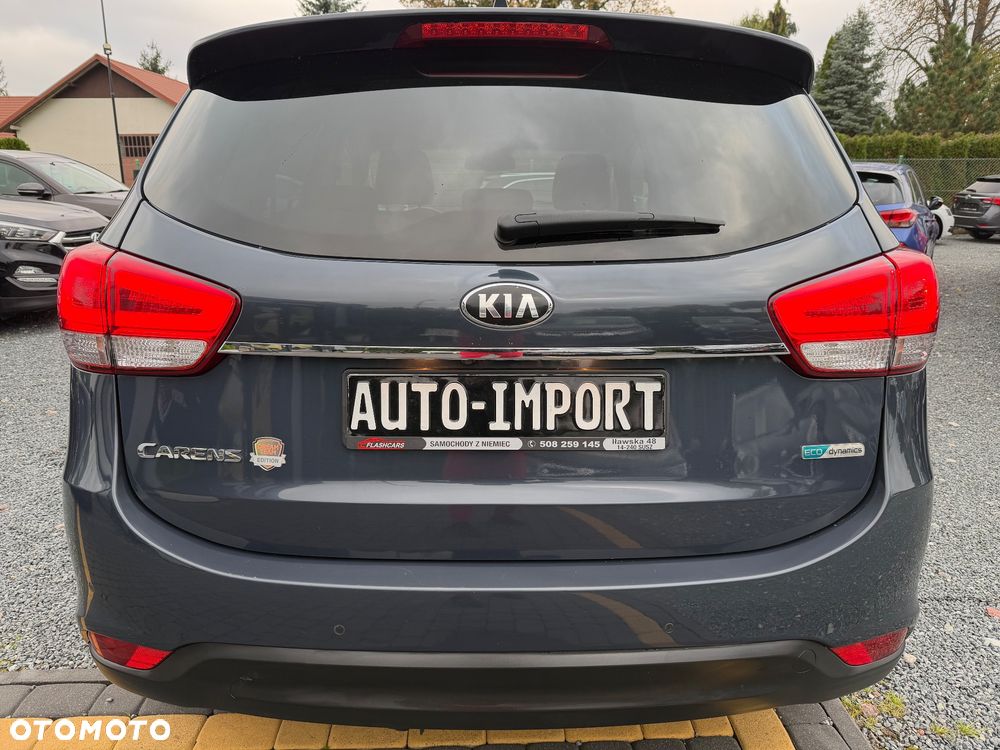 Kia Carens 2015 photo 4