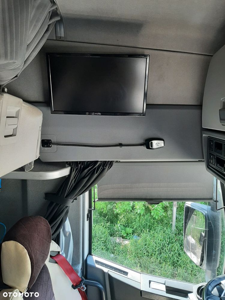 Renault T520 High Cab - 6