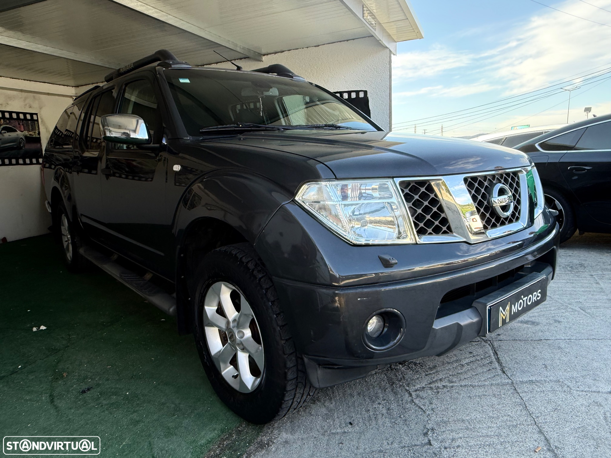 Nissan Navara 2.5 dCi CD LE Premium - 38