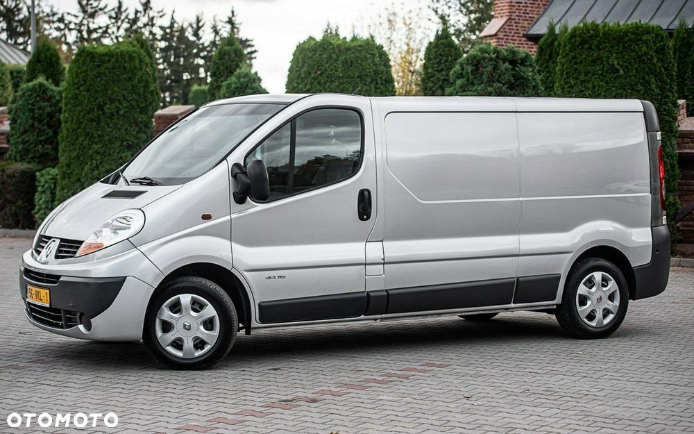 Renault Trafic - 9