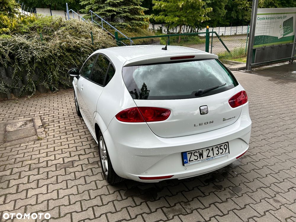 Seat Leon 1.6 TDI Ecomotive Reference - 2