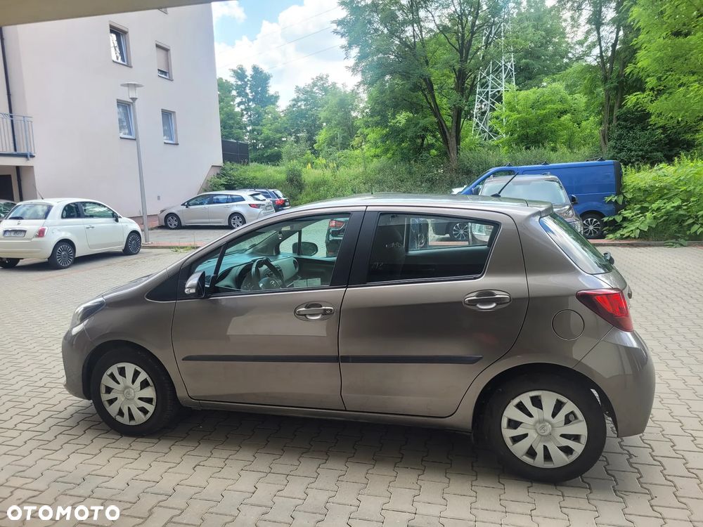Toyota Yaris 1.33 Active EU6 - 7