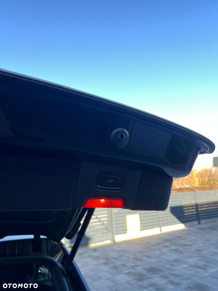 Porsche Cayenne - 23