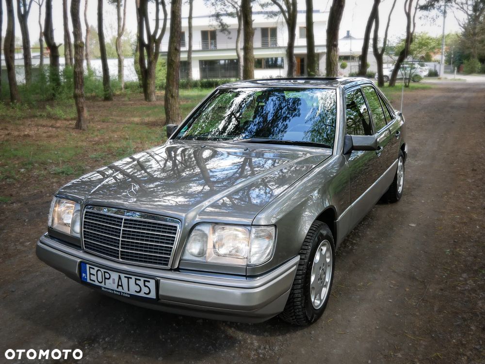 Mercedes-Benz W124 (1984-1993) - 13