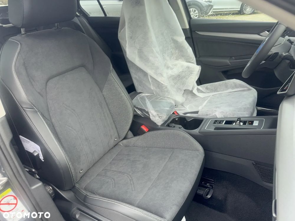 Volkswagen Golf VIII 2.0 TDI Life Plus DSG - 13