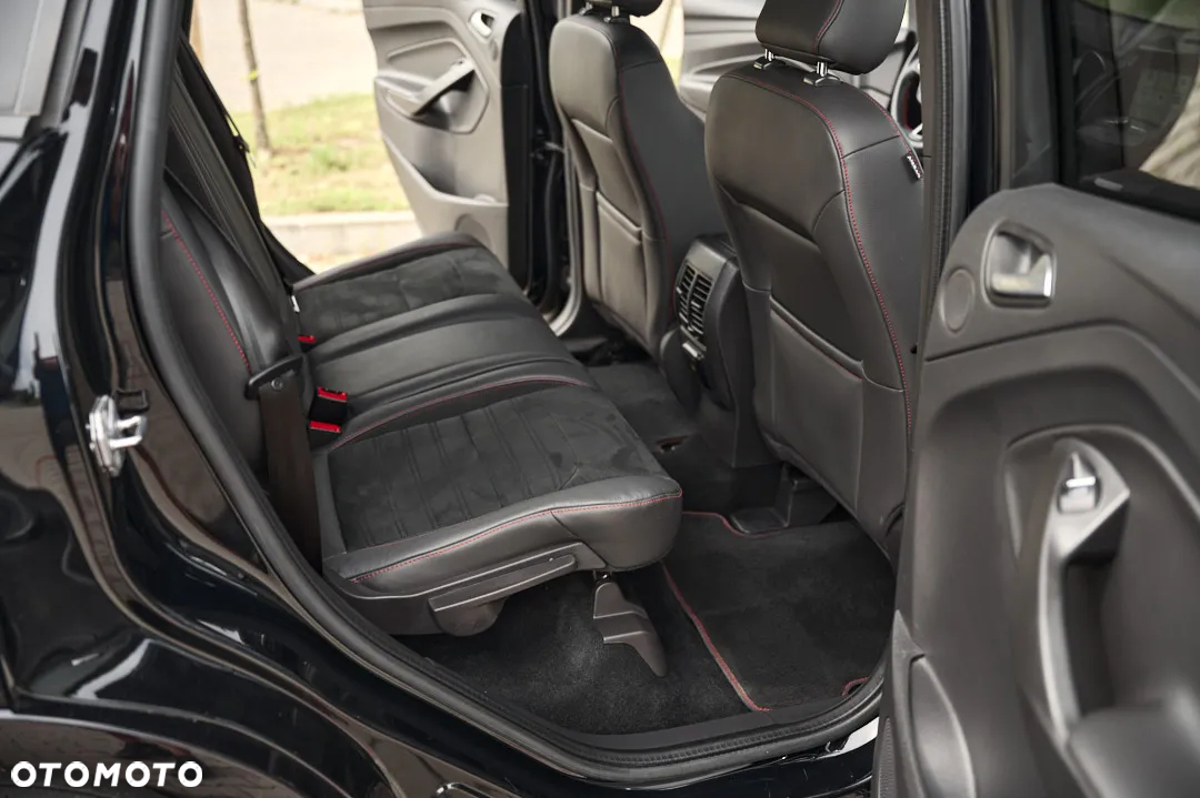 Ford Kuga 2.0 TDCi AWD ST-Line Black - 28