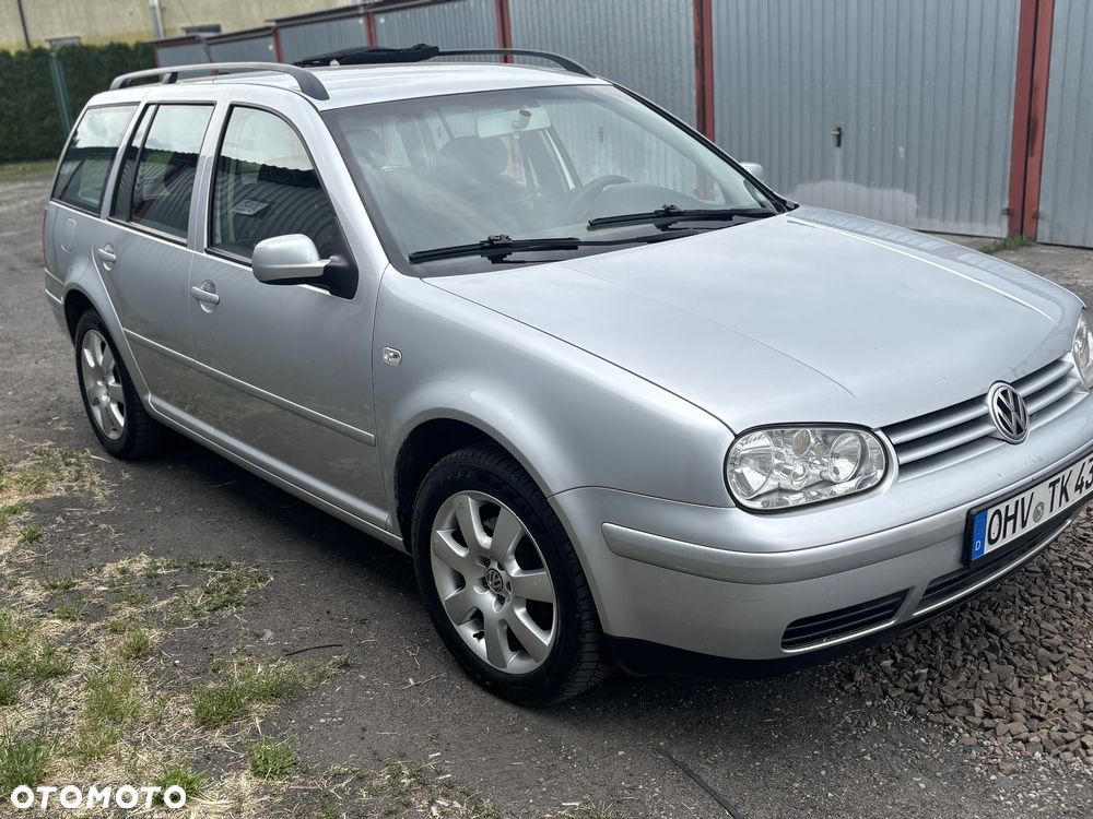 Volkswagen Golf - 3