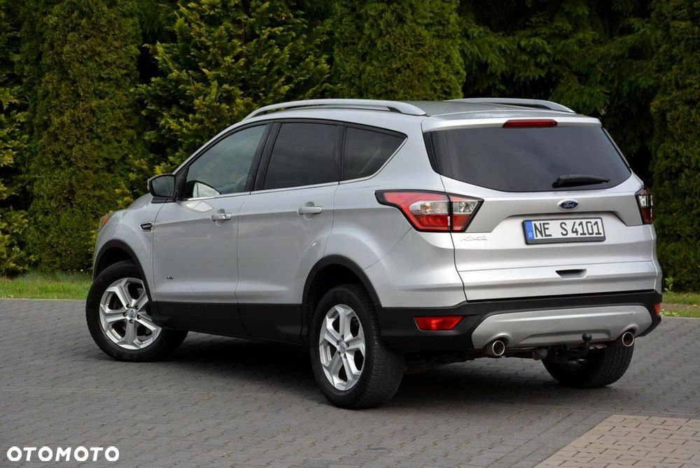 Ford Kuga 2.0 TDCi 4x4 Titanium - 6