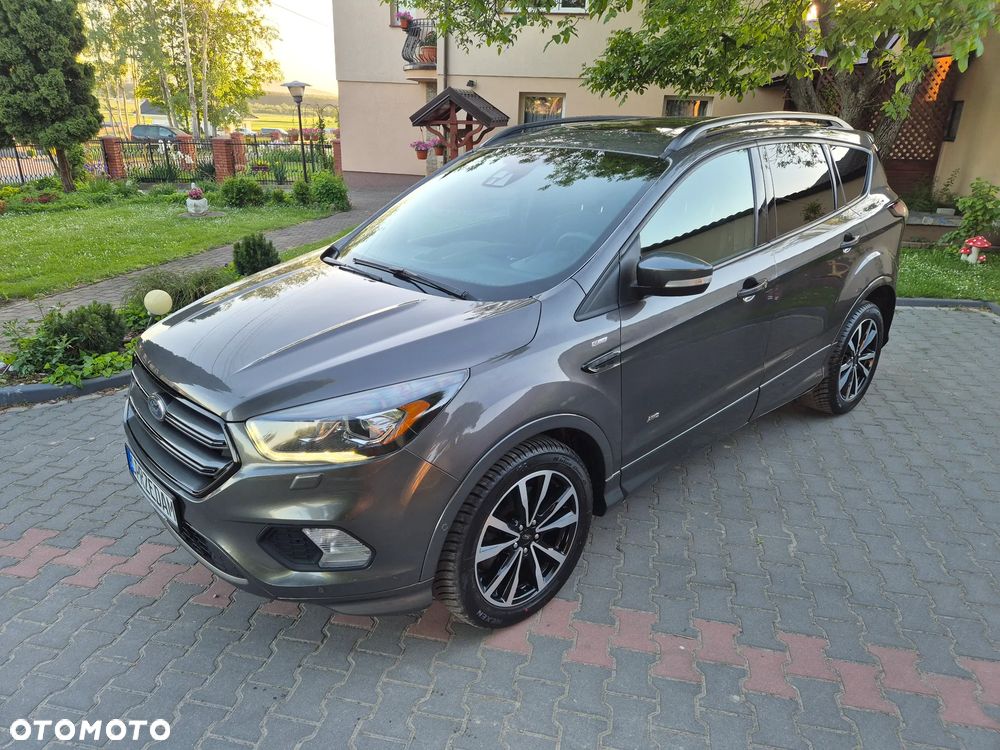 Ford Kuga 2.0 TDCi 4x4 ST-Line - 9