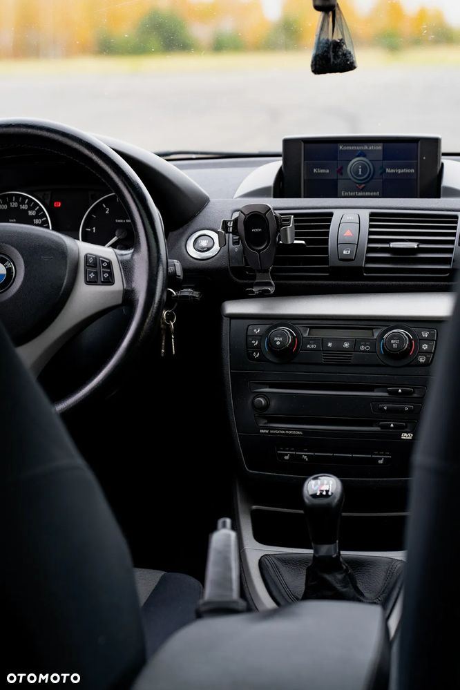 BMW Seria 1 118d - 4