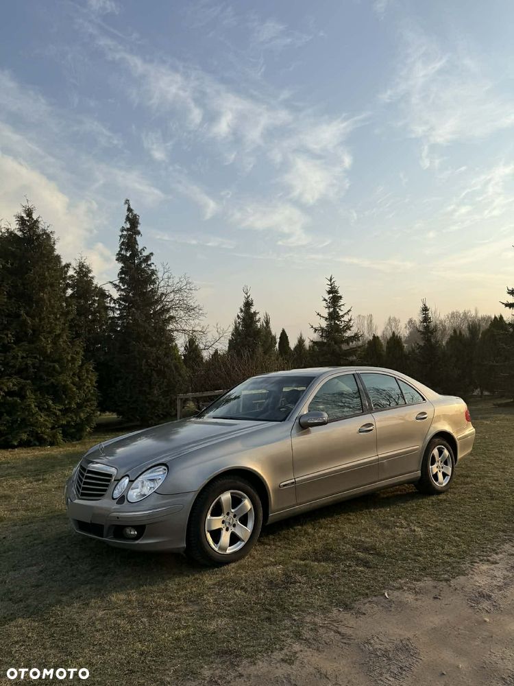Mercedes-Benz Klasa E 220 T CDI Classic - 3