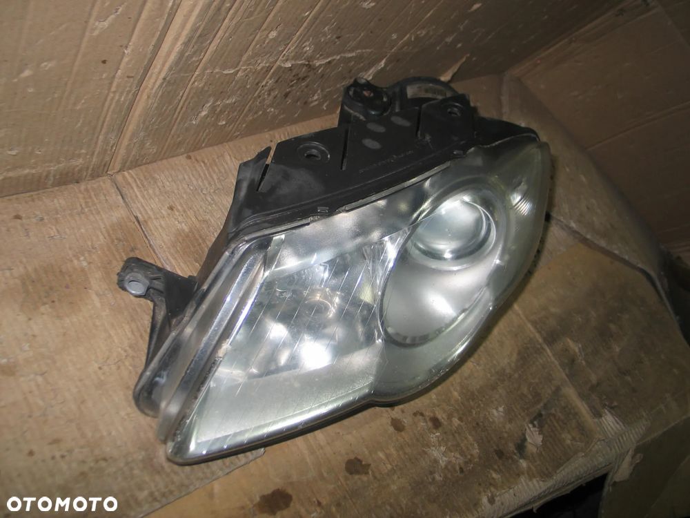 lampa przod vw passat B6 05-10r. 3C0941005S Europa - 4