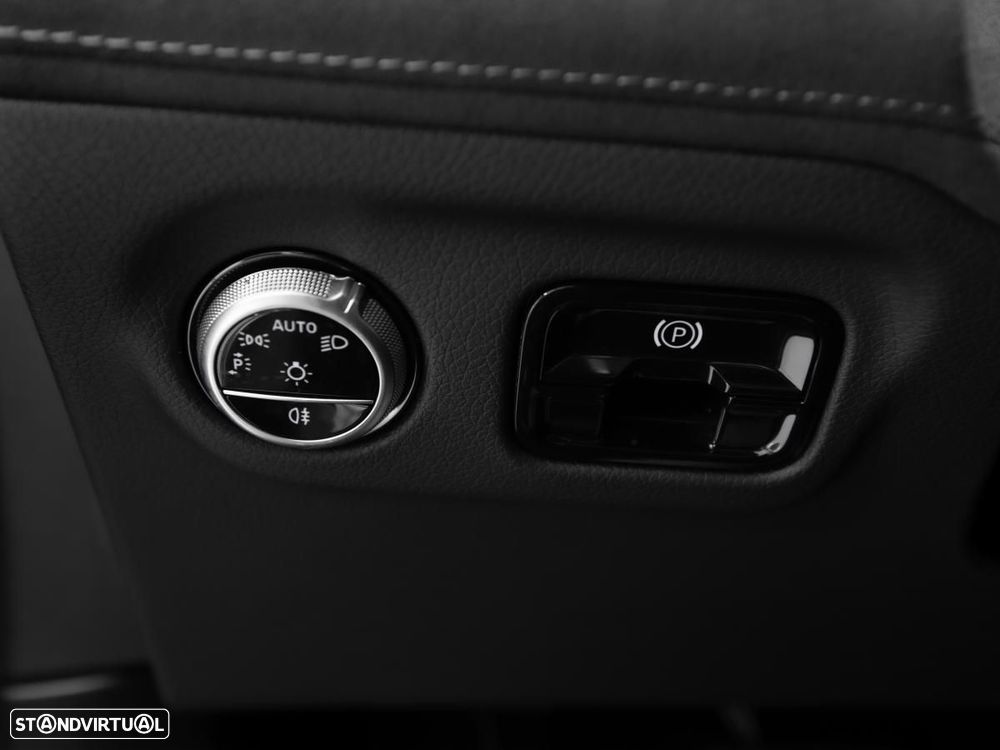 Mercedes-Benz EQE 350+ - 25