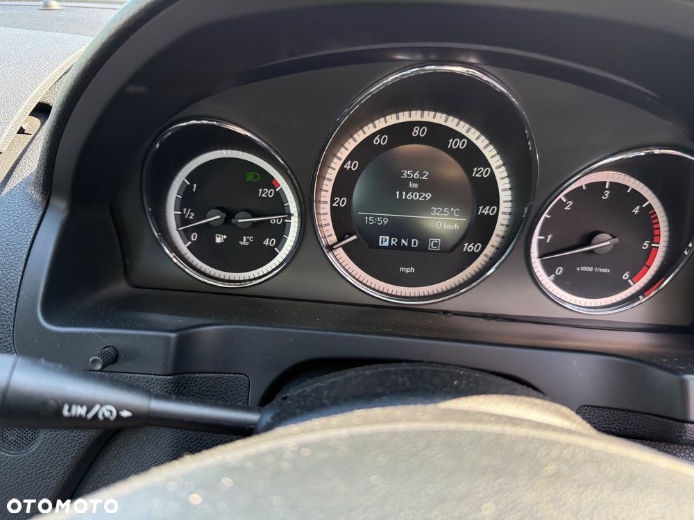 Mercedes-Benz Klasa C 180 BlueEFFICIENCY 7G-TRONIC Elegance - 7