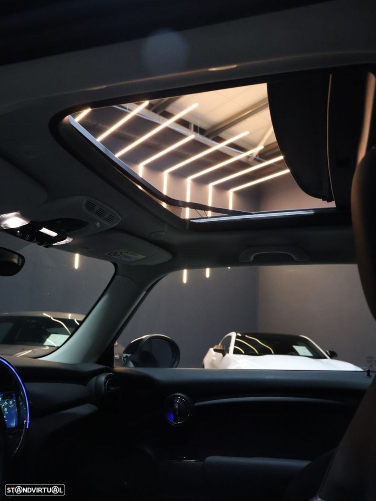 MINI 3 Portas One - 13