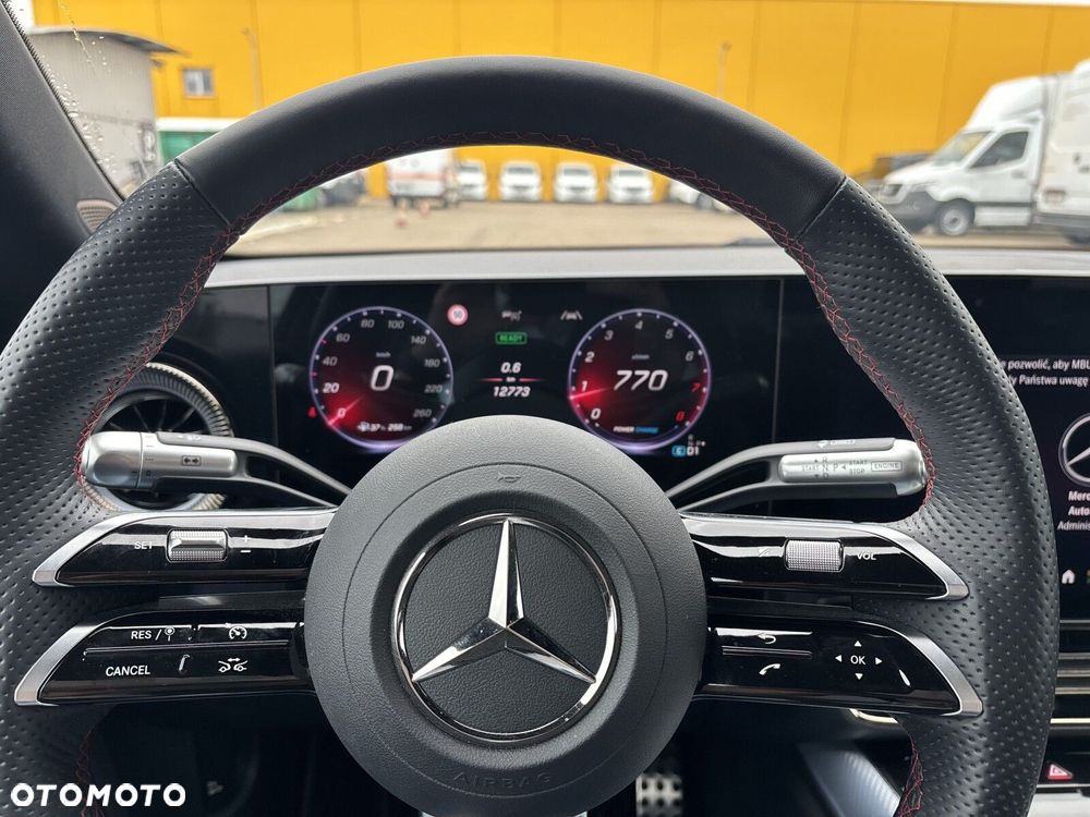 Mercedes-Benz CLA 200 mHEV 4-Matic 8G-DCT - 16