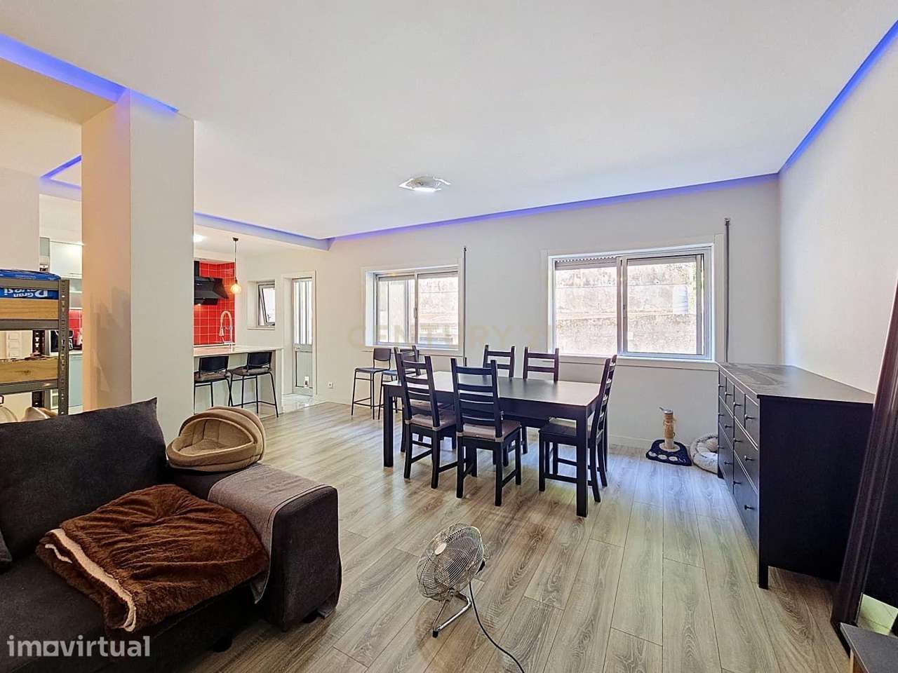 Apartamento T2 Remodelado - Centro de Gondomar - Grande imagem: 2/32