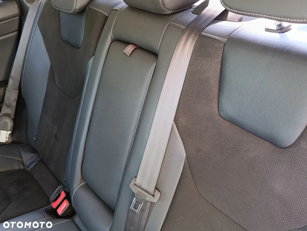 Ford Mondeo 2.0 T Titanium MPS6 - 12