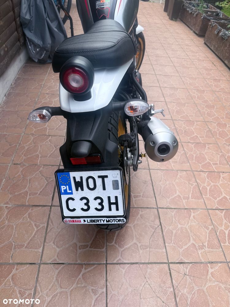 Yamaha XSR - 5