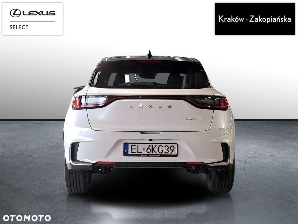 Lexus LBX 1.5 Hybrid Emotion - 9