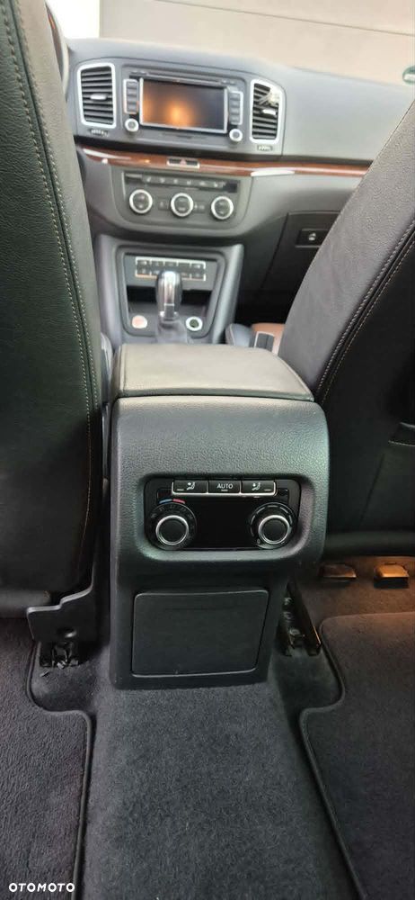 Volkswagen Sharan 2.0 TDI Highline DSG - 13