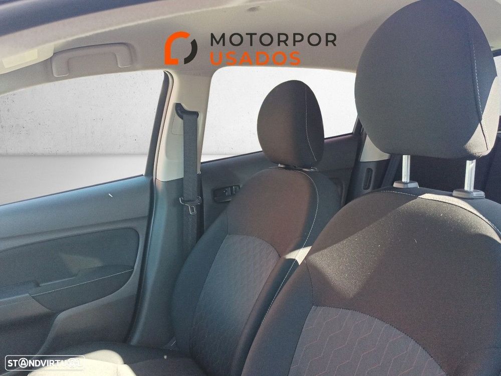 Mitsubishi Space Star 1.2 Intense Connect Edition - 9