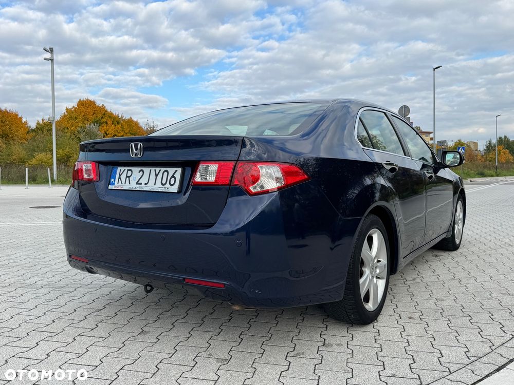 Honda Accord 2.2d Executive - 8