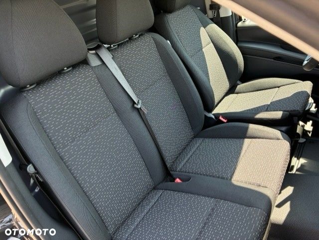 Mercedes-Benz 119 CDI 4x4 Furgon SELECT L3 - 15