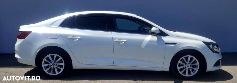 Renault Megane Blue dCi 116 EDC Intens - 7
