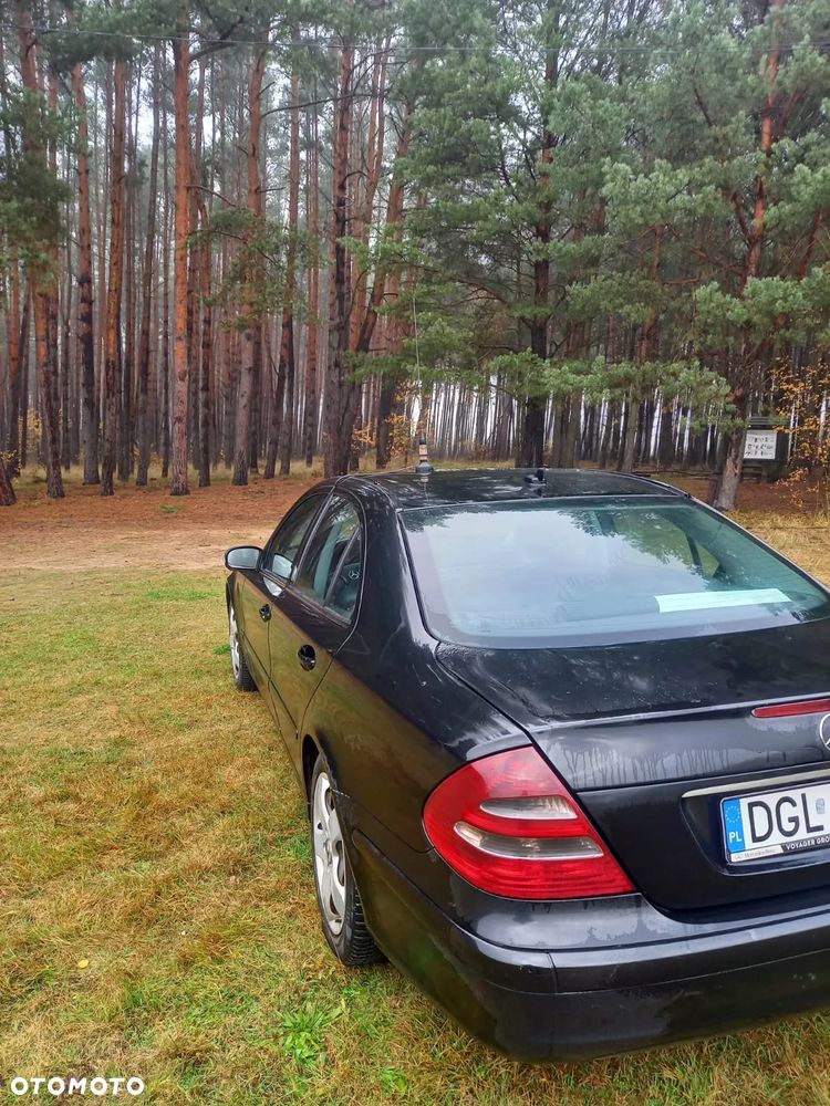 Mercedes-Benz Klasa E - 19