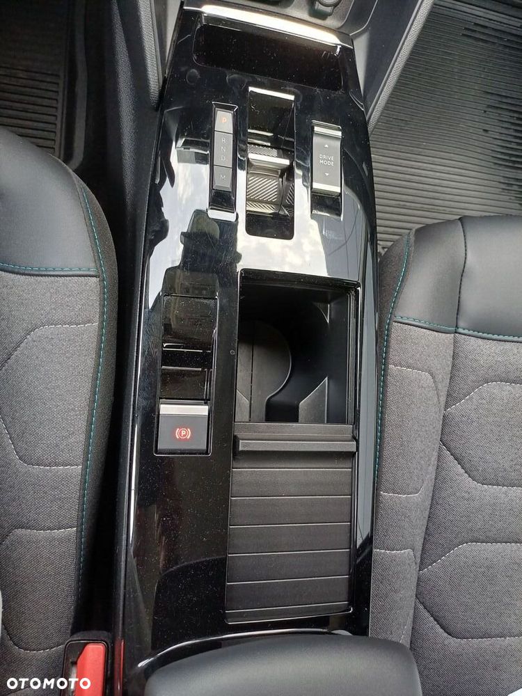 Citroën C4X 1.2 PureTech Shine Pack S&S EAT8 - 17
