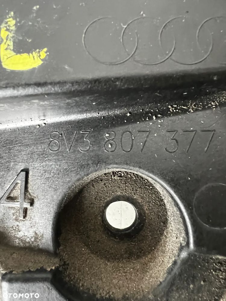 AUDI A3 8V 13-16r ŚLIZG ZDERZAKA PRAWY LEWY TYŁ 3D 8V3807378 8V3807377 - 3